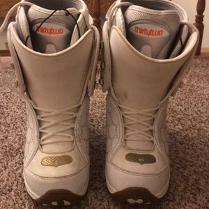 Thirty two Woman’s Nova Snowboard Boots